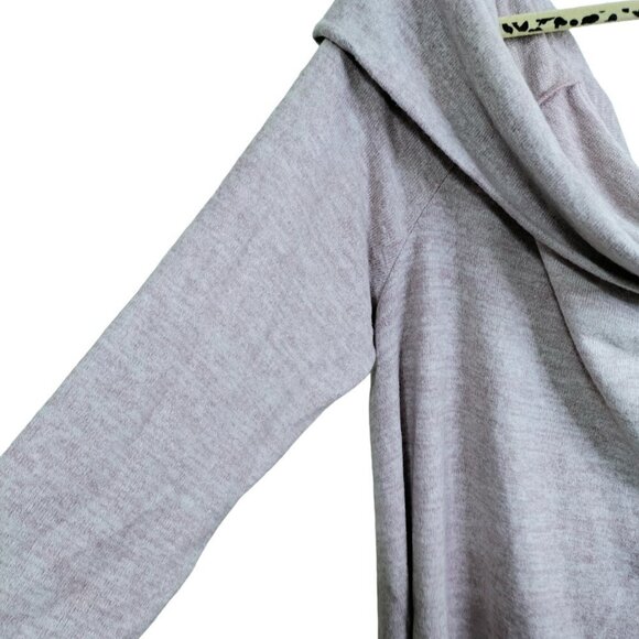 (#554)Torrid Soft Off the Shoulder Sweater Plus Size 2X - Picture 2 of 4